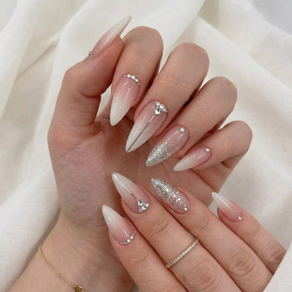 CRYSTAL SNOW FRENCH PRESS-ON NAILS