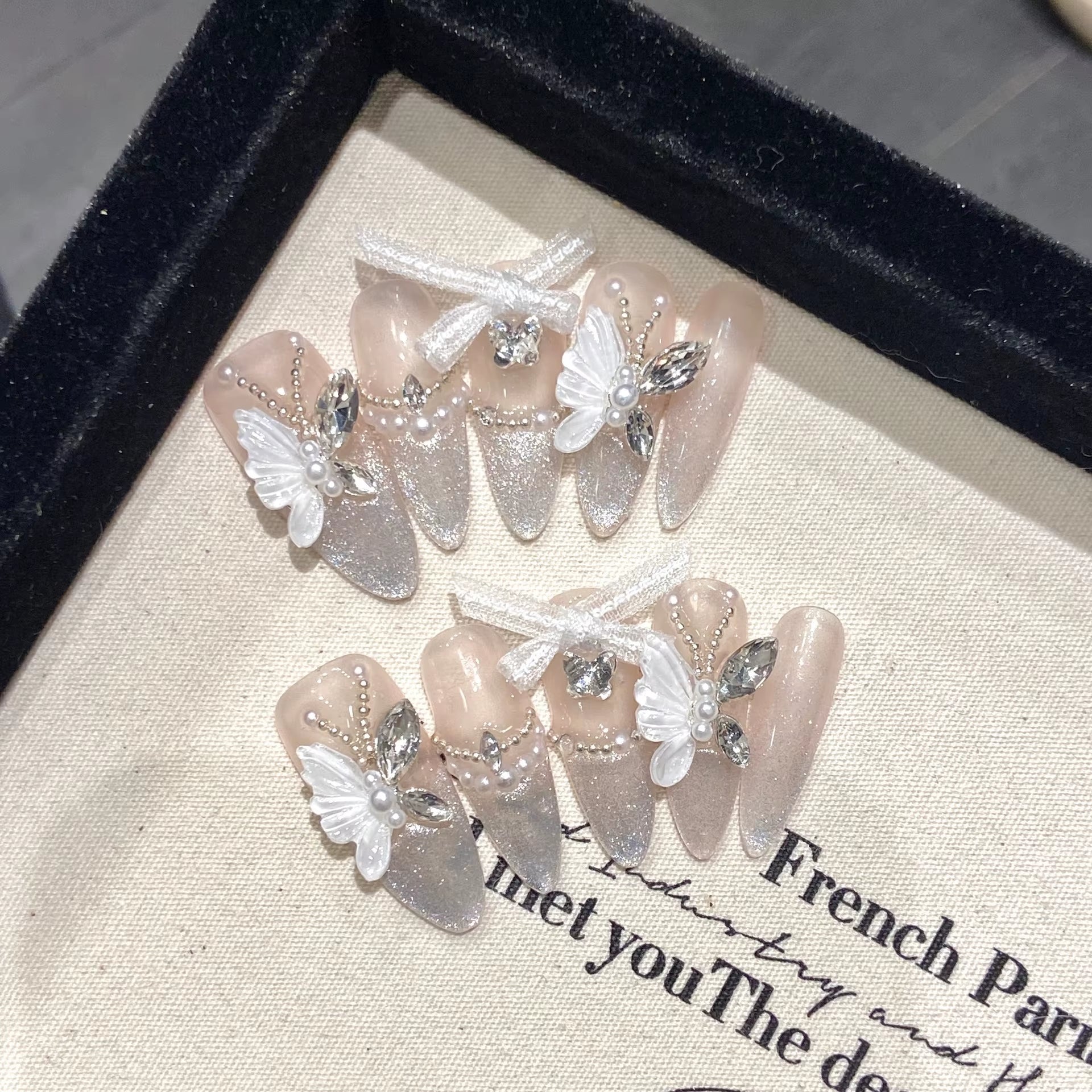 K-Pop Idol Aesthetic Press On Nails – Butterfly Pink Cat Eye French Nail Set (10PCS)
